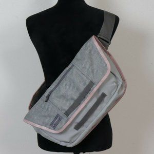Timbuk2 Messenger Bag Gray w Mauve-Lavender-Pink 16x9x3" New-read description